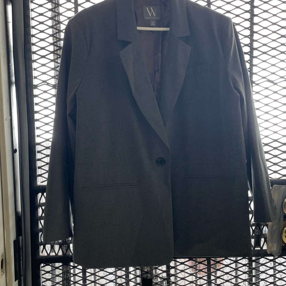 Gray XL suit jacket. Dress up as you fit! Never worn